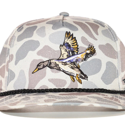 Diving Mallard Classic Deer Camo Hat