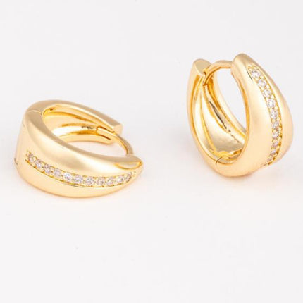 Stylish charm earrings collection