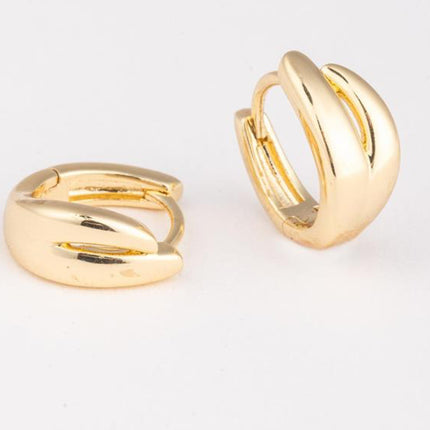 Stylish charm earrings collection