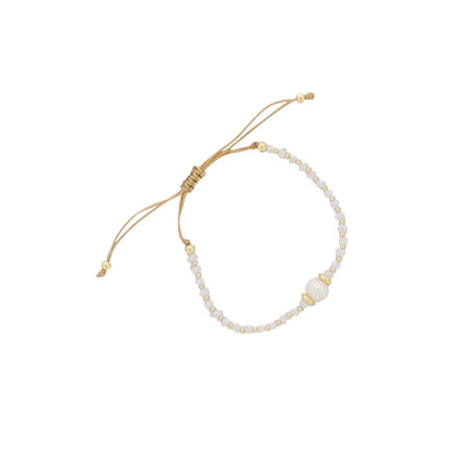 Beaded bracelet with fresh water pearl