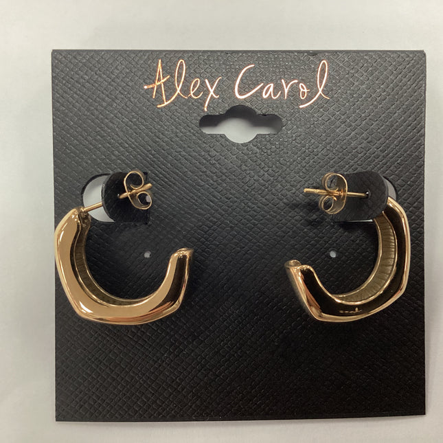 Gold square hoop earrings