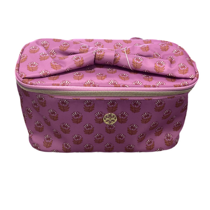 Kiss and Make Up Mini Bag