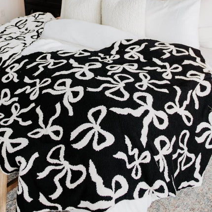 Double Sided Black and White Bows Blanket