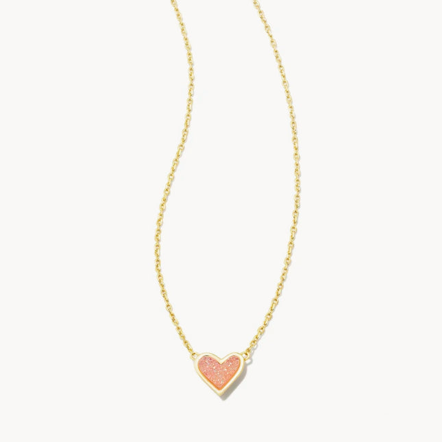 Framed Ari Pendant Necklace