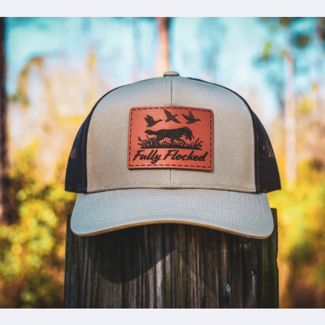 Silhouette Retriever Patch Trucker