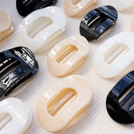 Flat Round Clip Collection